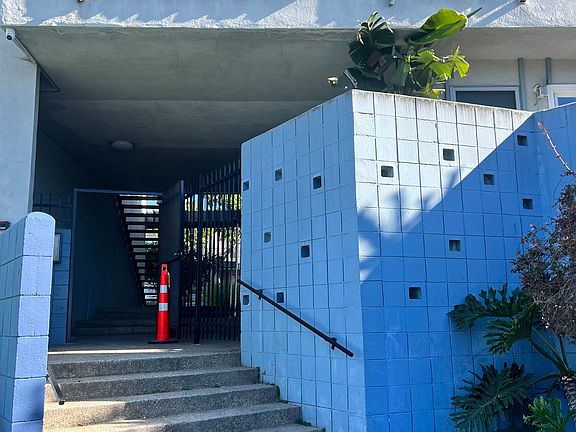 4th image of 1150 Tennyson St