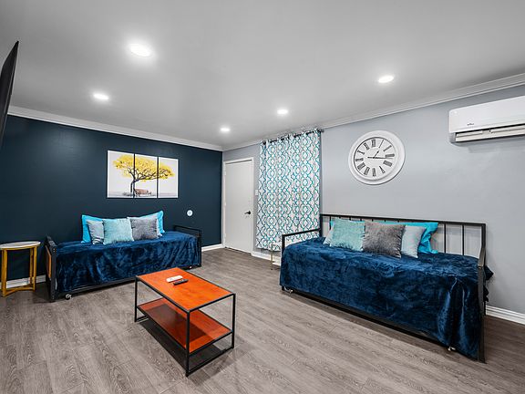 4th image of 3611 Graustark St APT 7