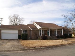 3131 Ridge Rd, N Little Rock, AR 72116