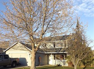 1449 Cougar Dr, Moses Lake, WA 98837