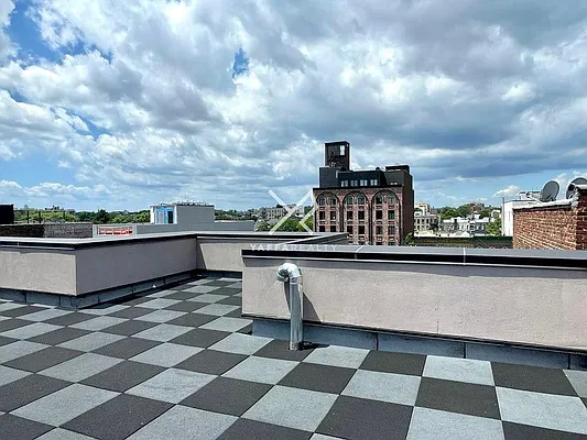 Rented by Yaffa Realty LLC | media 8