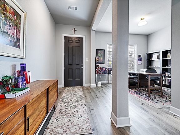 5th image of 1809 Arbor Dr