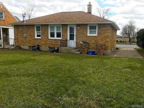4th image of 78 Markus Dr
