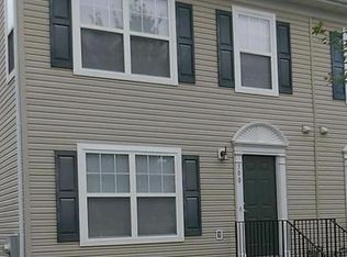 300 Cape Dr SE, Washington, DC 20019