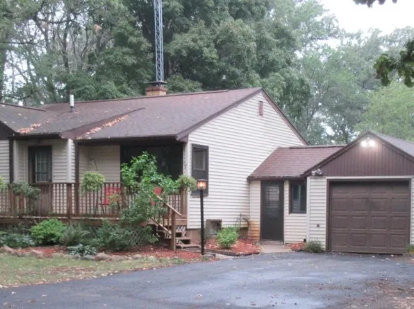 106 Potter Hill Rd, Algona, IA 50511