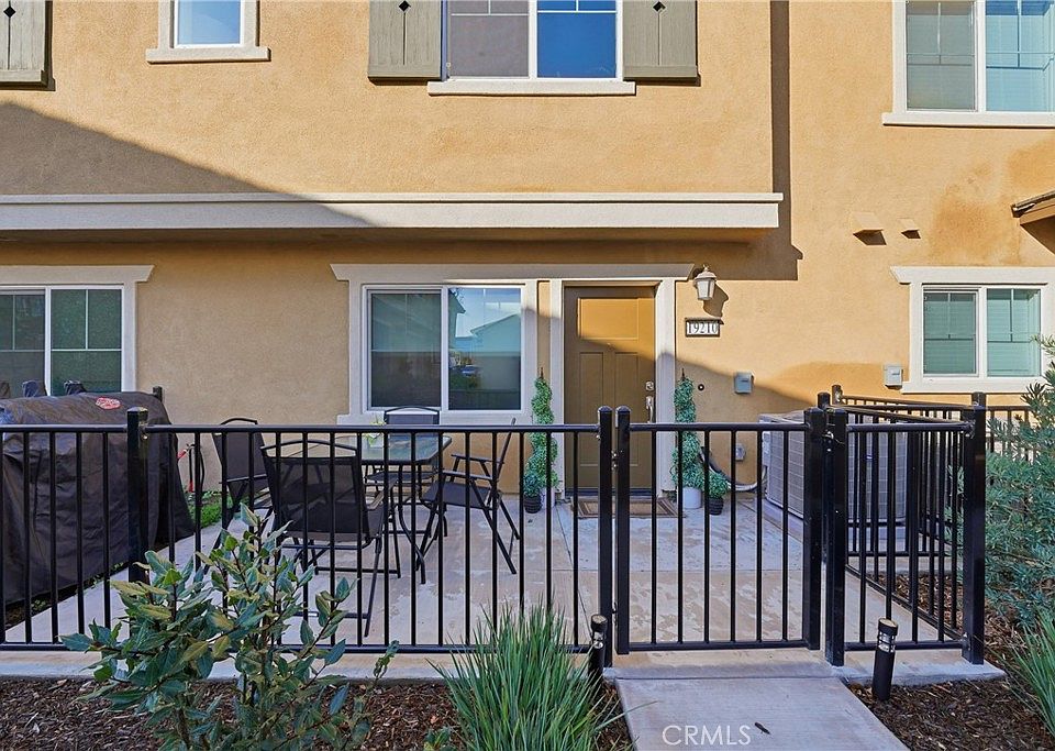 1st image of 19210 Ash Grove St