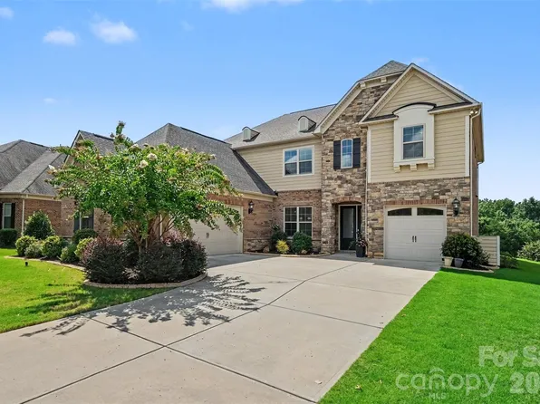 12722 Rusty Blackbird Way, Charlotte, NC 28278