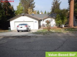 49745 Pierce Dr, Oakhurst, CA