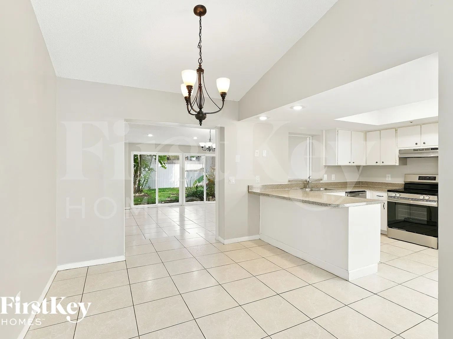 3 bed, 2.0 bath, 1536 sqft, $2,115 — Photo 4