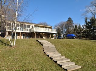 W5123 Bay Shore Dr, Elkhorn, WI 53121