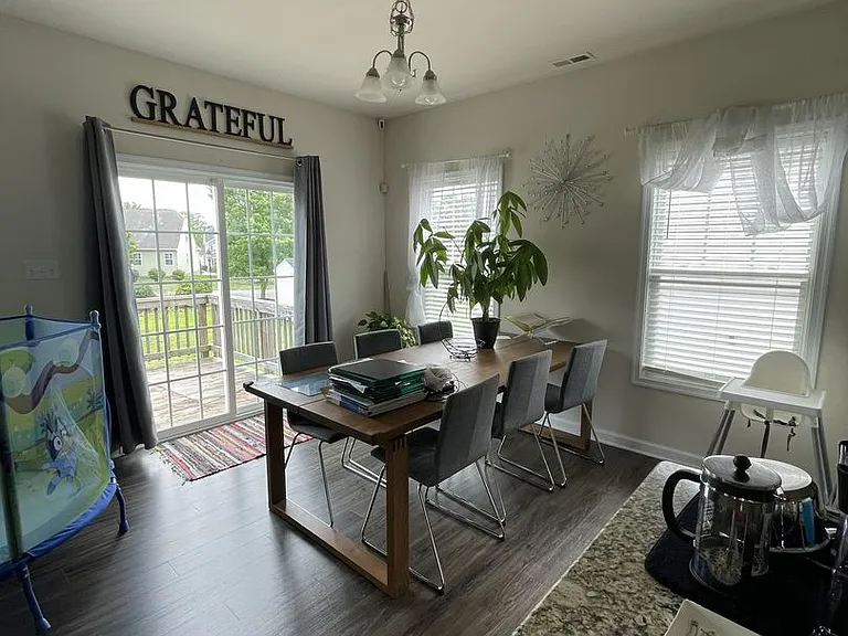 2913 Seven Kings Ct — Photo 6