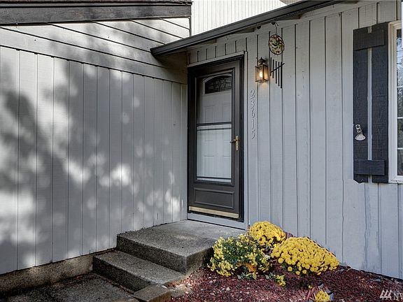 3rd image of 23615 52nd Ave E