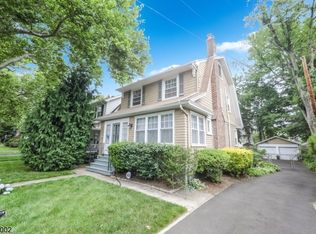 85 Carteret St, Glen Ridge, NJ 07028