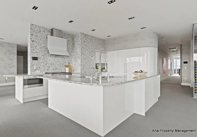 1075 NW Northrup St #2715 — Photo 33