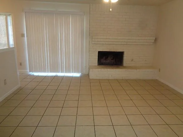 4358 Queens Retreat Dr — Photo 8