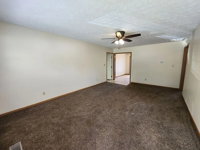 1646 Country Walk Ct #1646 — Photo 3