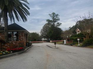 12217 Reedpond Dr E, Jacksonville, FL 32223