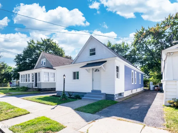 1772 Avenue H, Schenectady, NY 12304