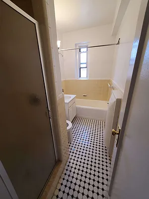 Rented by Contact Realty | media 48