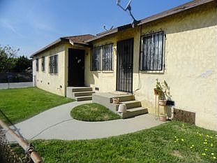 2nd image of 2932 Estara Ave