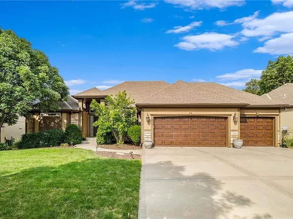 5202 NW 78th Way, Kansas City, MO 64151