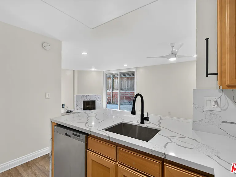 6305 Green Valley Cir #115 — Photo 9