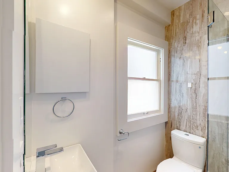 333 Hyde St #12 — Photo 15