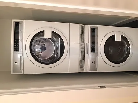 Rented by Lang Realty LLC | media 30