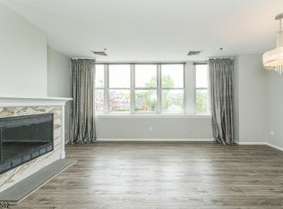 240 Main St APT 313, Little Falls, NJ 07424