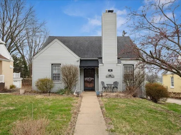 1820 Hale St, Dubuque, IA 52001