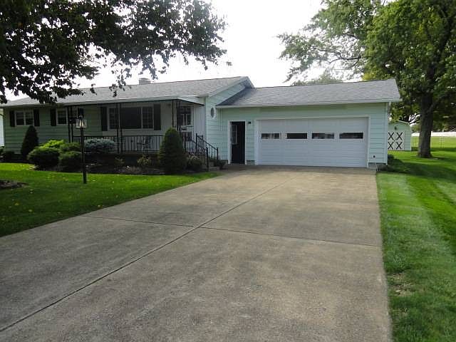 1st image of 3711 Gary Dr
