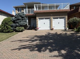 10 Norris Pl, Toronto, ON M9M1K6