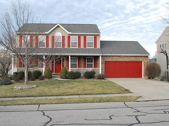 4BR, 2.5 car gar, flat yardf