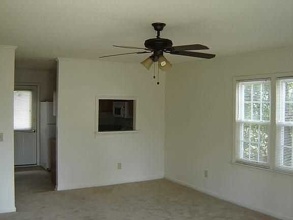 3rd image of 26A Prices Ct