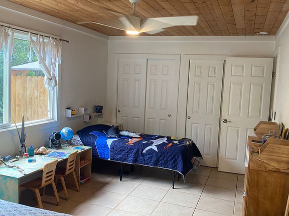 5th image of 5284 Kahala St #2