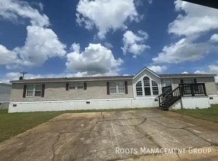 1057 Hunters Mountain Pkwy #1057, Troy, AL 36079