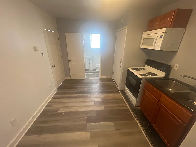 3816 Airline Dr #B — Photo 3