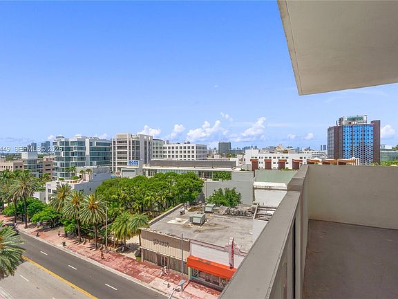 2nd image of 100 Lincoln Rd #811
