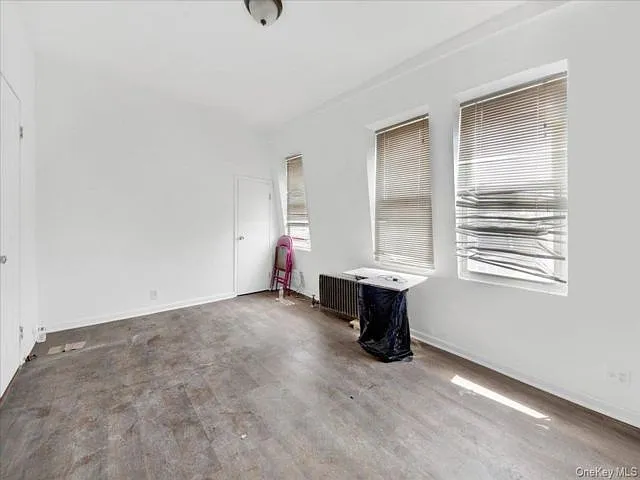 1 bed, 1.0 bath, 700 sqft, $2,734 — Photo 4