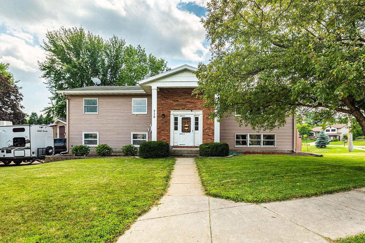 710 Birch St, La Crescent, MN 55947 Zillow