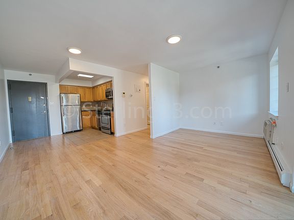5th image of 22-14 Astoria Blvd #3G