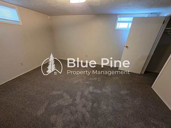 5th image of 640 Lincoln Dr