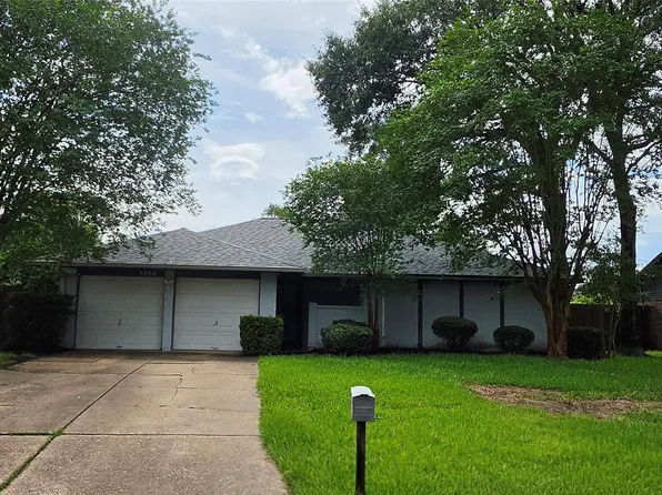 2204 Mimosa Ct, League City, TX 77573