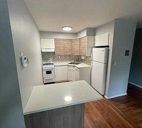 2nd image of 540 North Ave APT H