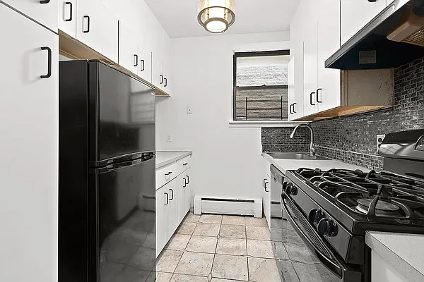 Rented by Corcoran | media 3