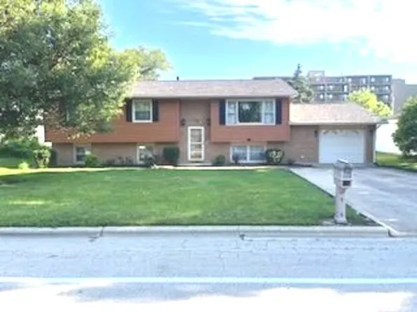 108 George St, Morris, IL 60450