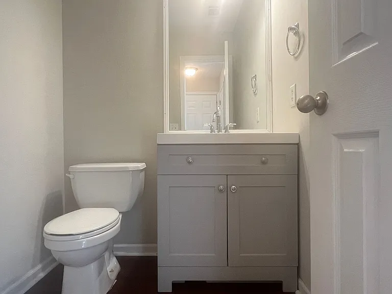 401 Timberwind Dr — Photo 8