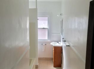 3616 Cypress Ave APT 3, Cleveland, OH 44109