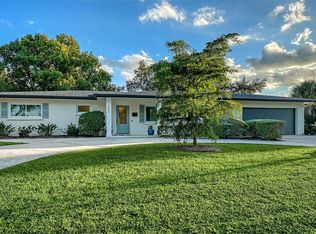 2426 Wisteria St, Sarasota, FL 34239