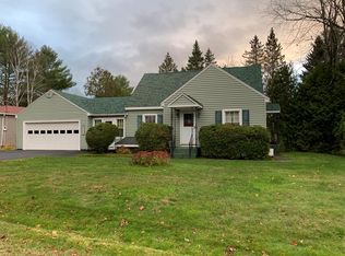5625 State Route 28n, Newcomb, NY 12852